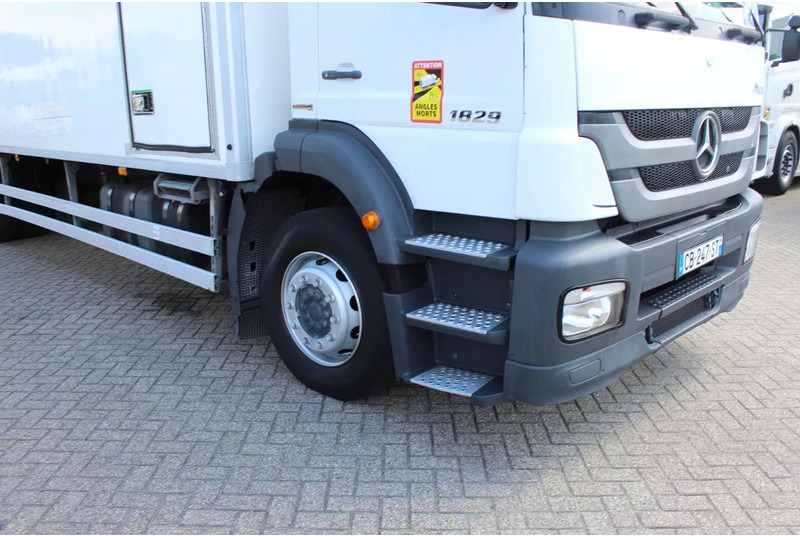 Mercedes-Benz Axor 1829 * MANAUL * EURO5 * 4X2 * CARRIER SUPRA 950 * - Рефрижератор вантажівка: фото 3 Mercedes-Benz Axor 1829 * MANAUL * EURO5 * 4X2 * CARRIER SUPRA 950 * - Рефрижератор вантажівка: фото 3