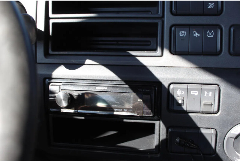 Тягач DAF XF 106.480 * EURO6 * 2 TANK *: фото 15