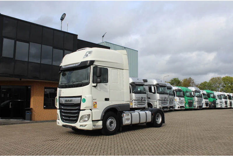 DAF XF 106.480 * RETARDER * BIG TANK * 4X2 * BIG SPACE * - Тягач: фото 1 DAF XF 106.480 * RETARDER * BIG TANK * 4X2 * BIG SPACE * - Тягач: фото 1