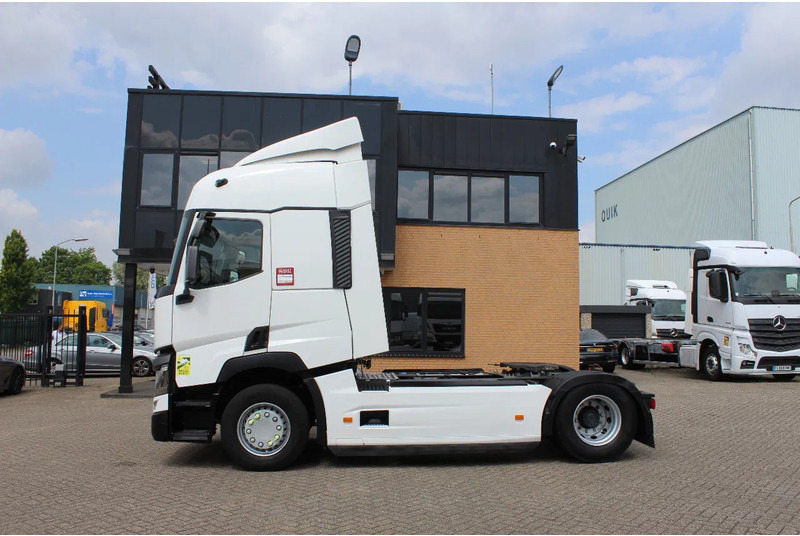 Renault T460 * EURO6 * FULL SPOILER * 2 TANK * CHASSI 2018 * - Тягач: фото 2 Renault T460 * EURO6 * FULL SPOILER * 2 TANK * CHASSI 2018 * - Тягач: фото 2