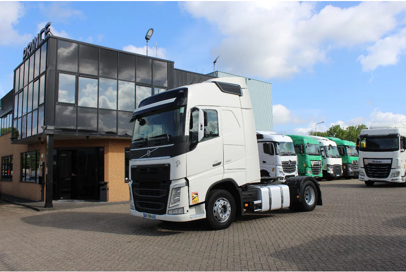 Volvo FH 13.500 * EURO6 * 4X2 * - Тягач: фото 1 Volvo FH 13.500 * EURO6 * 4X2 * - Тягач: фото 1
