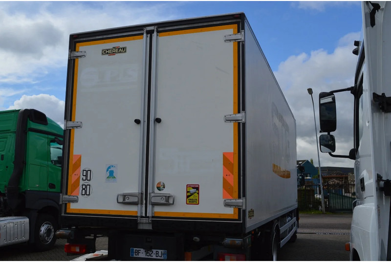 Volvo FE 260 * EURO5 * CARRIER SUPRA 950 MT * 4X2 * - Рефрижератор вантажівка: фото 3 Volvo FE 260 * EURO5 * CARRIER SUPRA 950 MT * 4X2 * - Рефрижератор вантажівка: фото 3