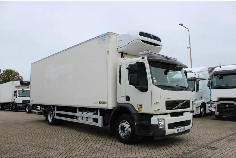 Volvo FE 260 * EURO5 * THERMO KING T-1200R * 4X2 * - Рефрижератор вантажівка: фото 4 Volvo FE 260 * EURO5 * THERMO KING T-1200R * 4X2 * - Рефрижератор вантажівка: фото 4