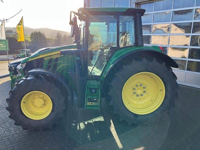John Deere 6090M - Трактор: фото 5 John Deere 6090M - Трактор: фото 5