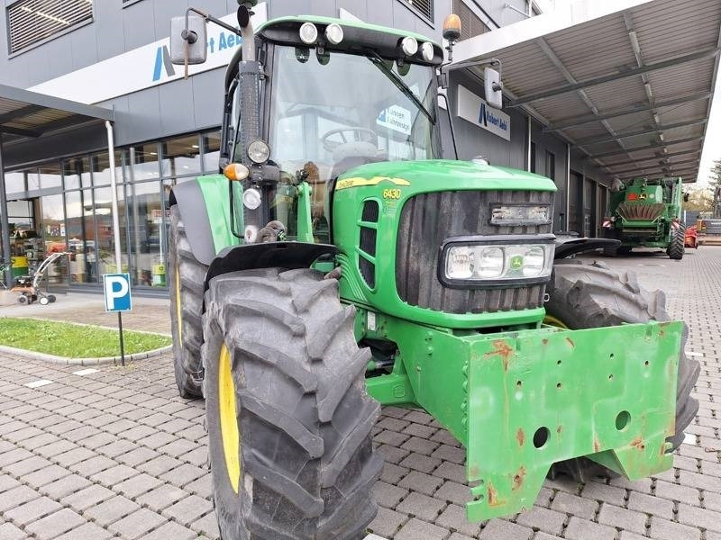 John Deere 6430 Premium - Трактор: фото 2 John Deere 6430 Premium - Трактор: фото 2