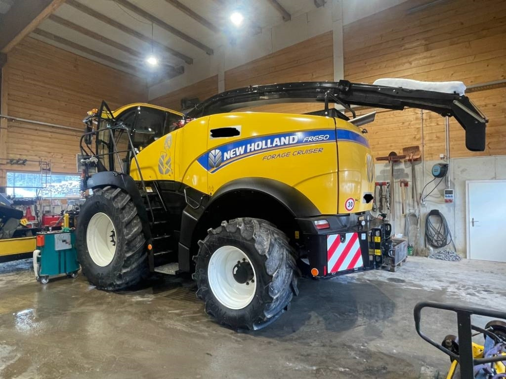 New Holland FR 650 - Кормозбиральний комбайн: фото 4 New Holland FR 650 - Кормозбиральний комбайн: фото 4