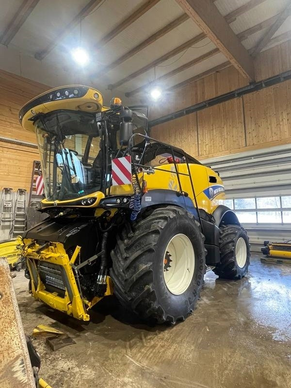 New Holland FR 650 - Кормозбиральний комбайн: фото 2 New Holland FR 650 - Кормозбиральний комбайн: фото 2