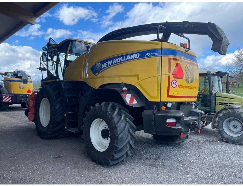 New Holland FR 700 - Кормозбиральний комбайн: фото 4 New Holland FR 700 - Кормозбиральний комбайн: фото 4