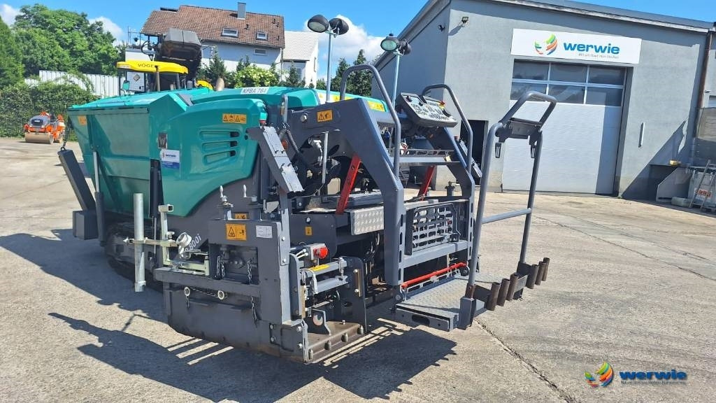 Vögele SUPER 800i / AB220TV (1,20 - 2,20 m) - Асфальтоукладач: фото 3 Vögele SUPER 800i / AB220TV (1,20 - 2,20 m) - Асфальтоукладач: фото 3