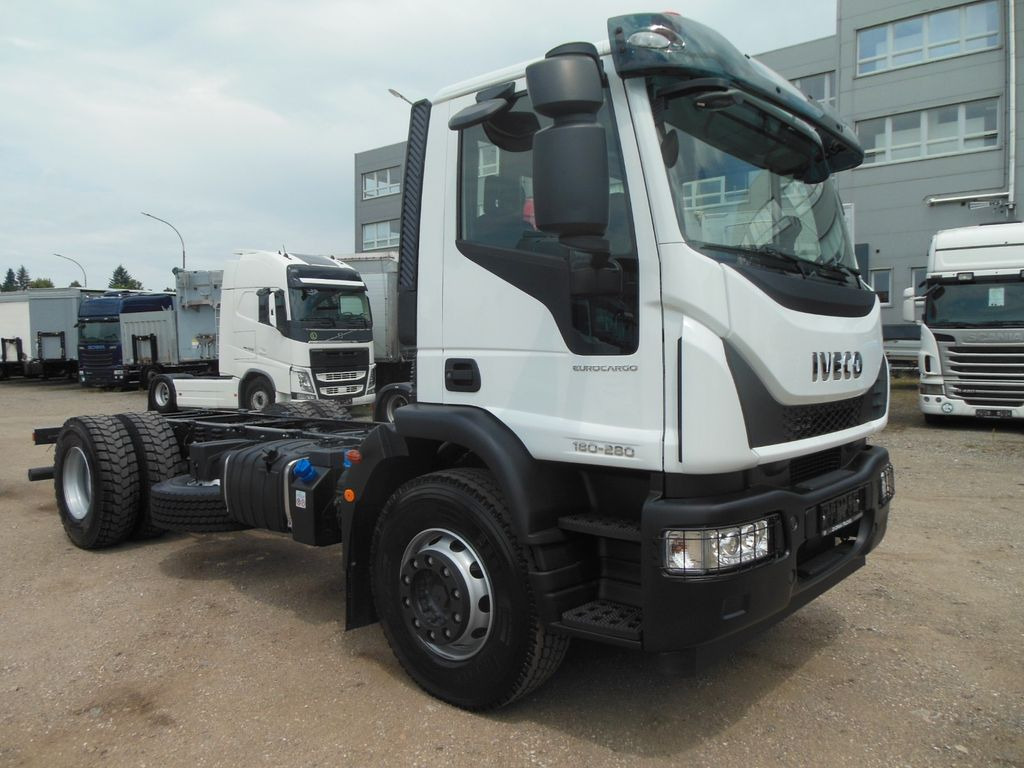 Iveco EUROCARGO ML 180E28/P, PTO - Вантажівка шасі: фото 2 Iveco EUROCARGO ML 180E28/P, PTO - Вантажівка шасі: фото 2