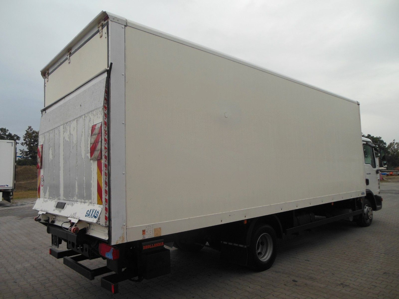 MAN TGL 12.220 BB, D-HOLLANDIA - Вантажівка з закритим кузовом: фото 3 MAN TGL 12.220 BB, D-HOLLANDIA - Вантажівка з закритим кузовом: фото 3