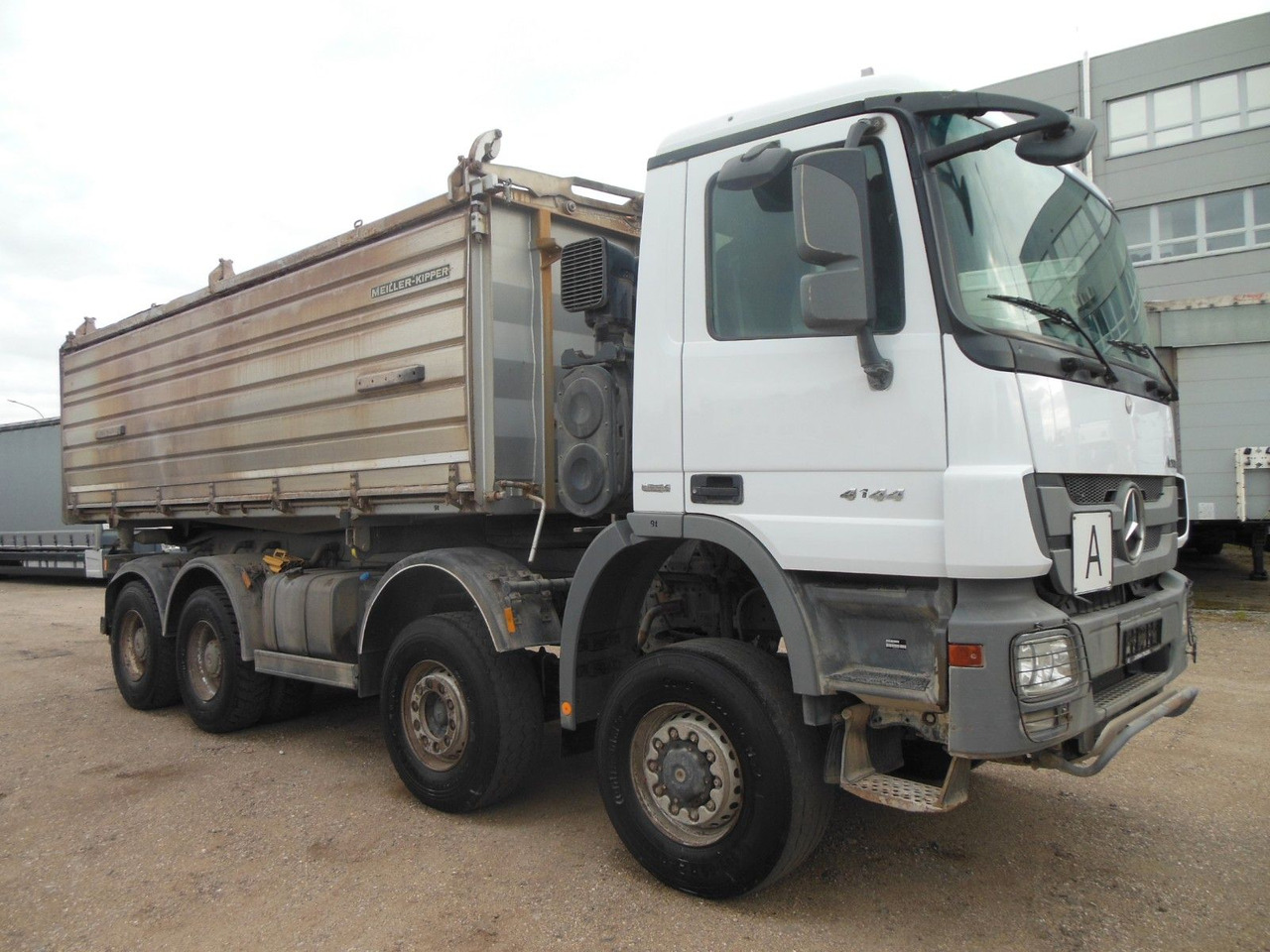 Mercedes-Benz ACTROS 4144, 8X6, 3 PEDALE, MEILLER, BODRMATIC - Самоскид вантажівка: фото 2 Mercedes-Benz ACTROS 4144, 8X6, 3 PEDALE, MEILLER, BODRMATIC - Самоскид вантажівка: фото 2