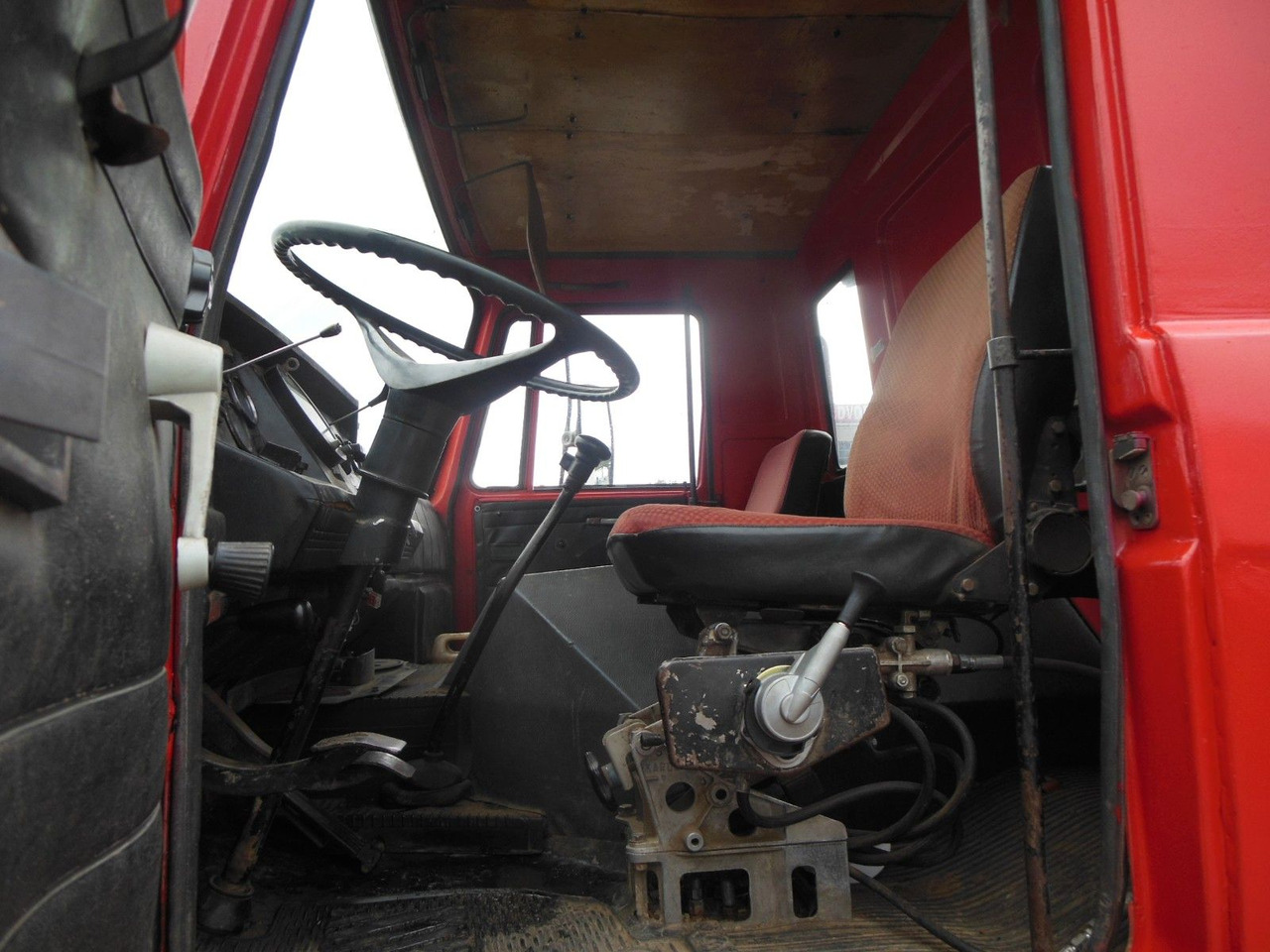 Самоскид вантажівка Tatra T 815, 6x6: фото 19