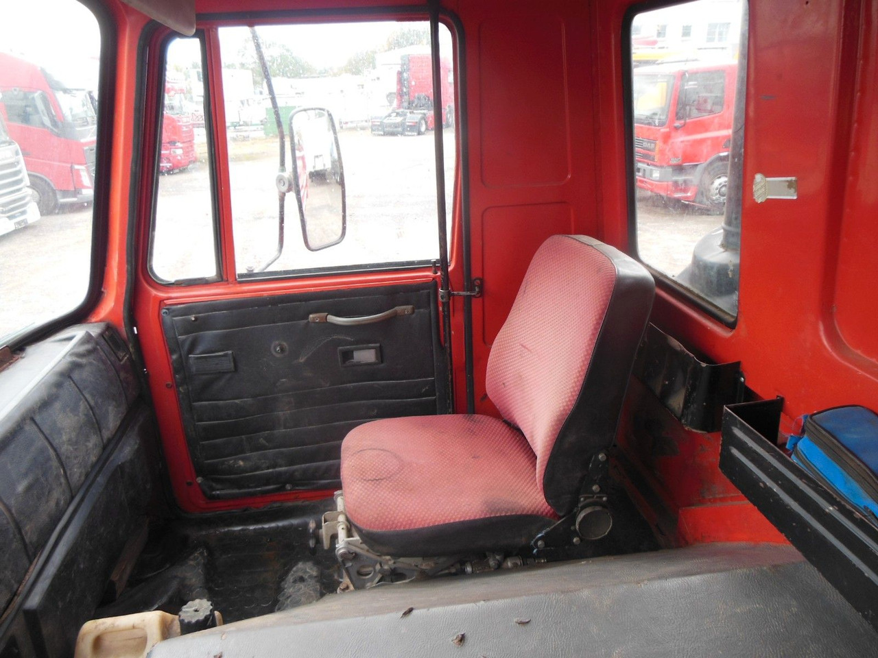 Самоскид вантажівка Tatra T 815, 6x6: фото 20