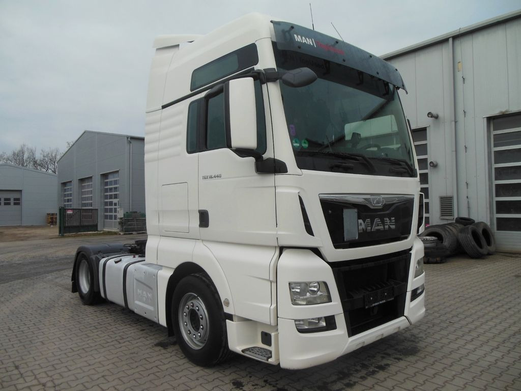 MAN TGX 18.440 BLS, INTARDER, AUTOMATIC, EURO 6 MAN TGX 18.440 BLS, INTARDER, AUTOMATIC, EURO 6 - Тягач: фото 2 MAN TGX 18.440 BLS, INTARDER, AUTOMATIC, EURO 6 MAN TGX 18.440 BLS, INTARDER, AUTOMATIC, EURO 6 - Тягач: фото 2