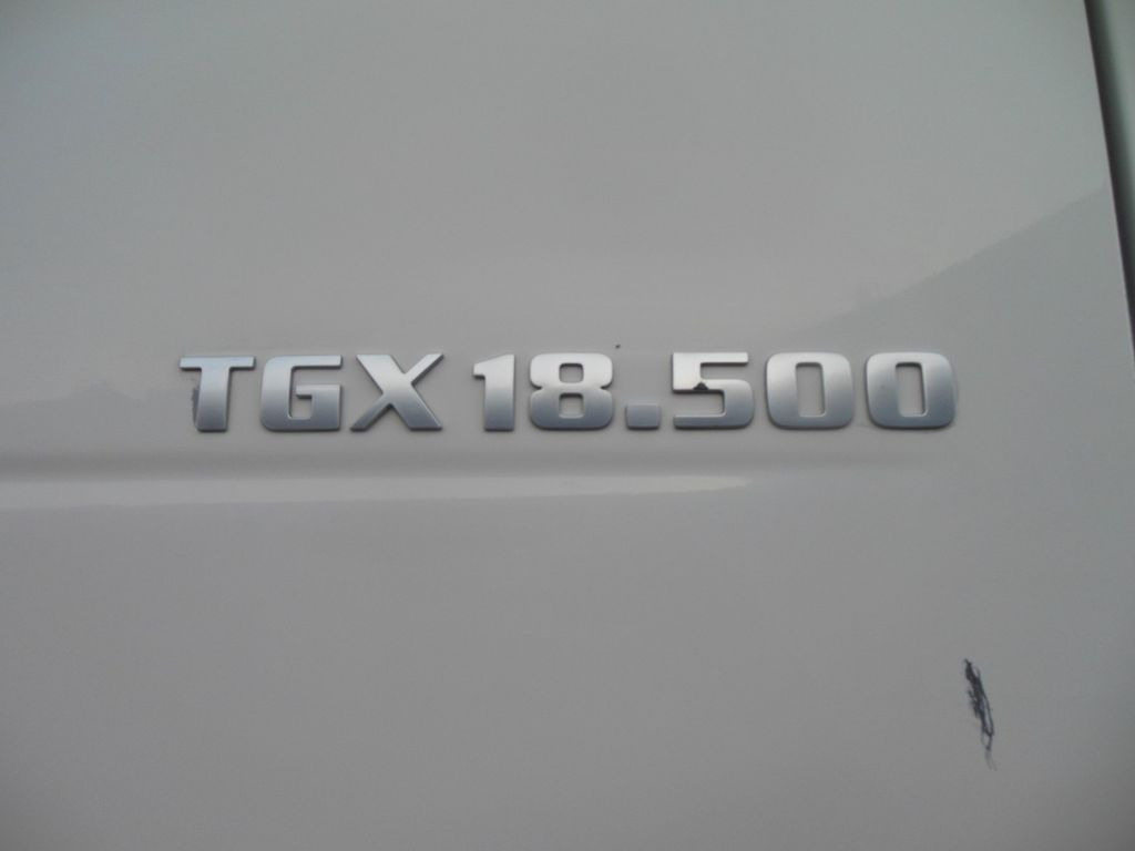 MAN TGX 18.500 XXL, RETARDER, TOP STAND - Тягач: фото 5 MAN TGX 18.500 XXL, RETARDER, TOP STAND - Тягач: фото 5