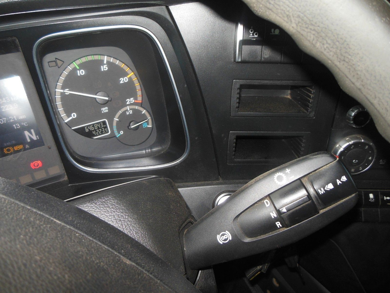 Тягач Mercedes-Benz 1843 Actros, Hydraulik: фото 16 Тягач Mercedes-Benz 1843 Actros, Hydraulik: фото 16