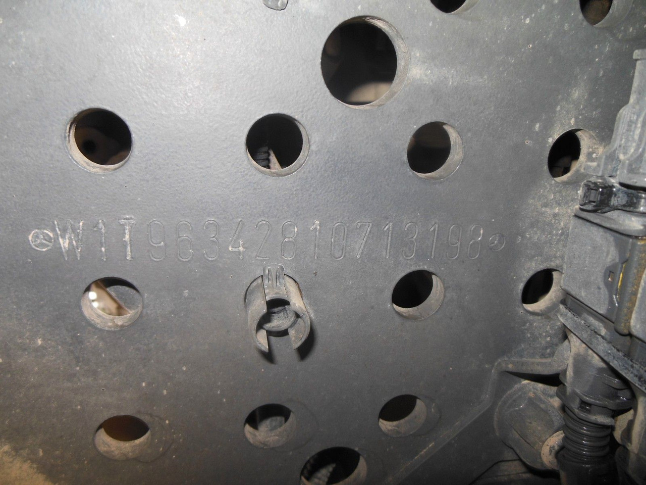 Тягач Mercedes-Benz ACTROS 3353, 6X4, 120.000 KG, TRK, 4 STÜCKS,: фото 26 Тягач Mercedes-Benz ACTROS 3353, 6X4, 120.000 KG, TRK, 4 STÜCKS,: фото 26