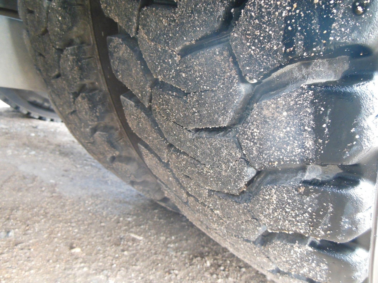 Тягач Mercedes-Benz ACTROS 3353, 6X4, 120.000 KG, TRK, 4 STÜCKS,: фото 8 Тягач Mercedes-Benz ACTROS 3353, 6X4, 120.000 KG, TRK, 4 STÜCKS,: фото 8