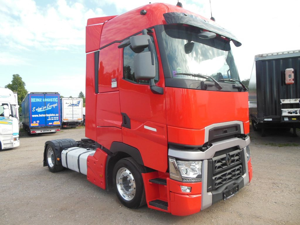 Renault T520 HIGH, COMFORT, LOWDECK, TOP STAND!! - Тягач: фото 2 Renault T520 HIGH, COMFORT, LOWDECK, TOP STAND!! - Тягач: фото 2