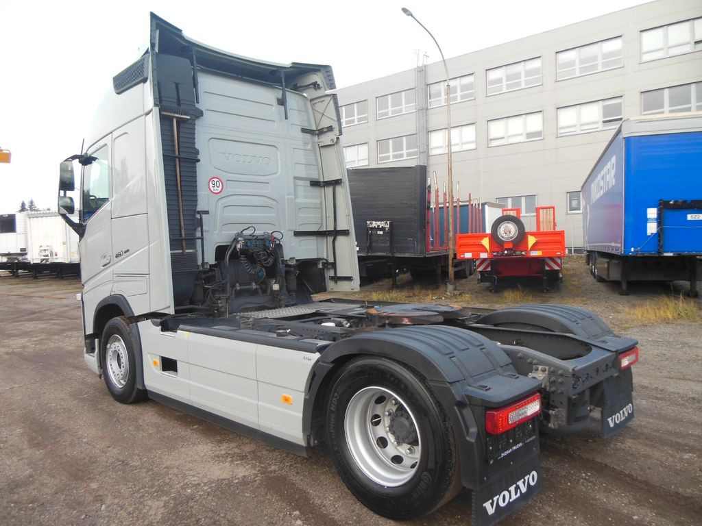 Volvo FH 13/460 TURBO COMPOUND,I-SAVE,I-PARK COOL,TOP - Тягач: фото 4 Volvo FH 13/460 TURBO COMPOUND,I-SAVE,I-PARK COOL,TOP - Тягач: фото 4