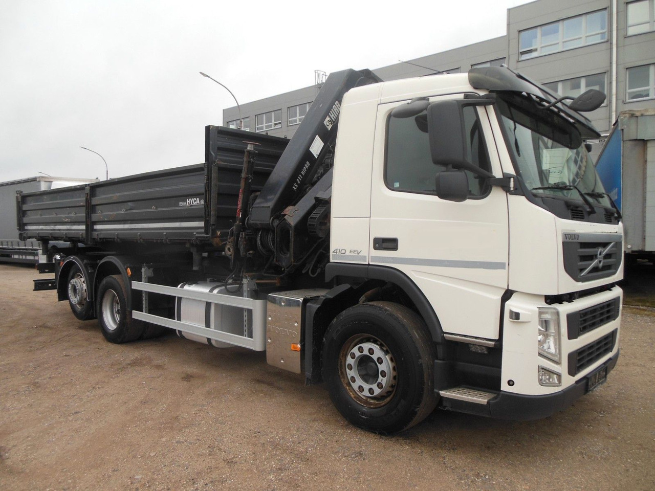 Volvo FM 410, 6X2, DREISEITEN KIPPER, HIAB XS 211 - Самоскид вантажівка, Вантажівка з маніпулятором: фото 2 Volvo FM 410, 6X2, DREISEITEN KIPPER, HIAB XS 211 - Самоскид вантажівка, Вантажівка з маніпулятором: фото 2