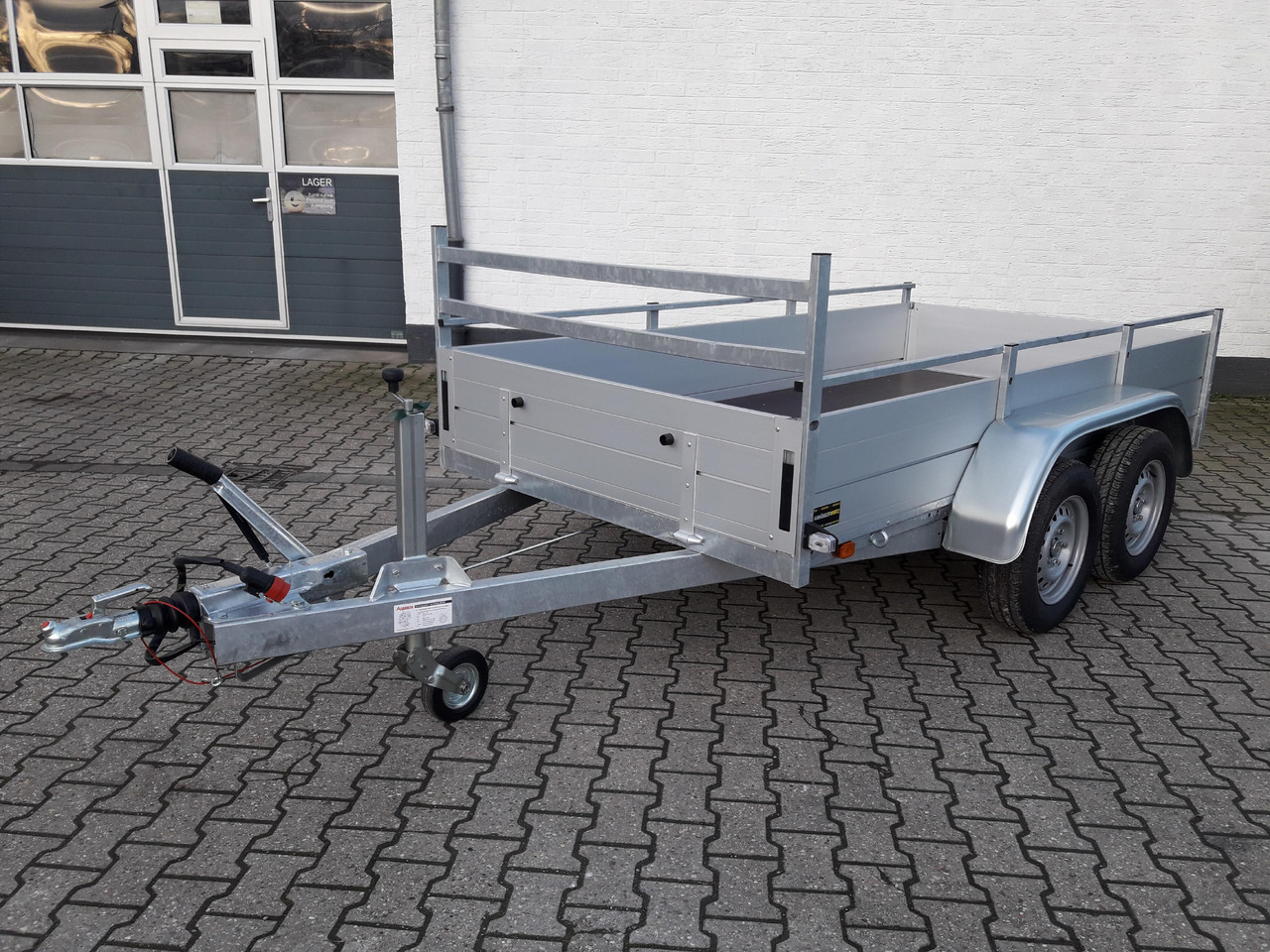 Anssems Kastenanhänger BSX 2500 301x150x45cm (M) 2500kg Winter Aktion 2024 - Бортовий причіп/ Платформа: фото 1 Anssems Kastenanhänger BSX 2500 301x150x45cm (M) 2500kg Winter Aktion 2024 - Бортовий причіп/ Платформа: фото 1