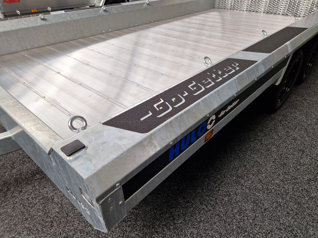 HULCO TERRAX-2 Go Getter Aluboden 394x180x27cm Ladeklamppe 150cm LED 3500kg - Причіп для перевезення спецтехніки: фото 2 HULCO TERRAX-2 Go Getter Aluboden 394x180x27cm Ladeklamppe 150cm LED 3500kg - Причіп для перевезення спецтехніки: фото 2