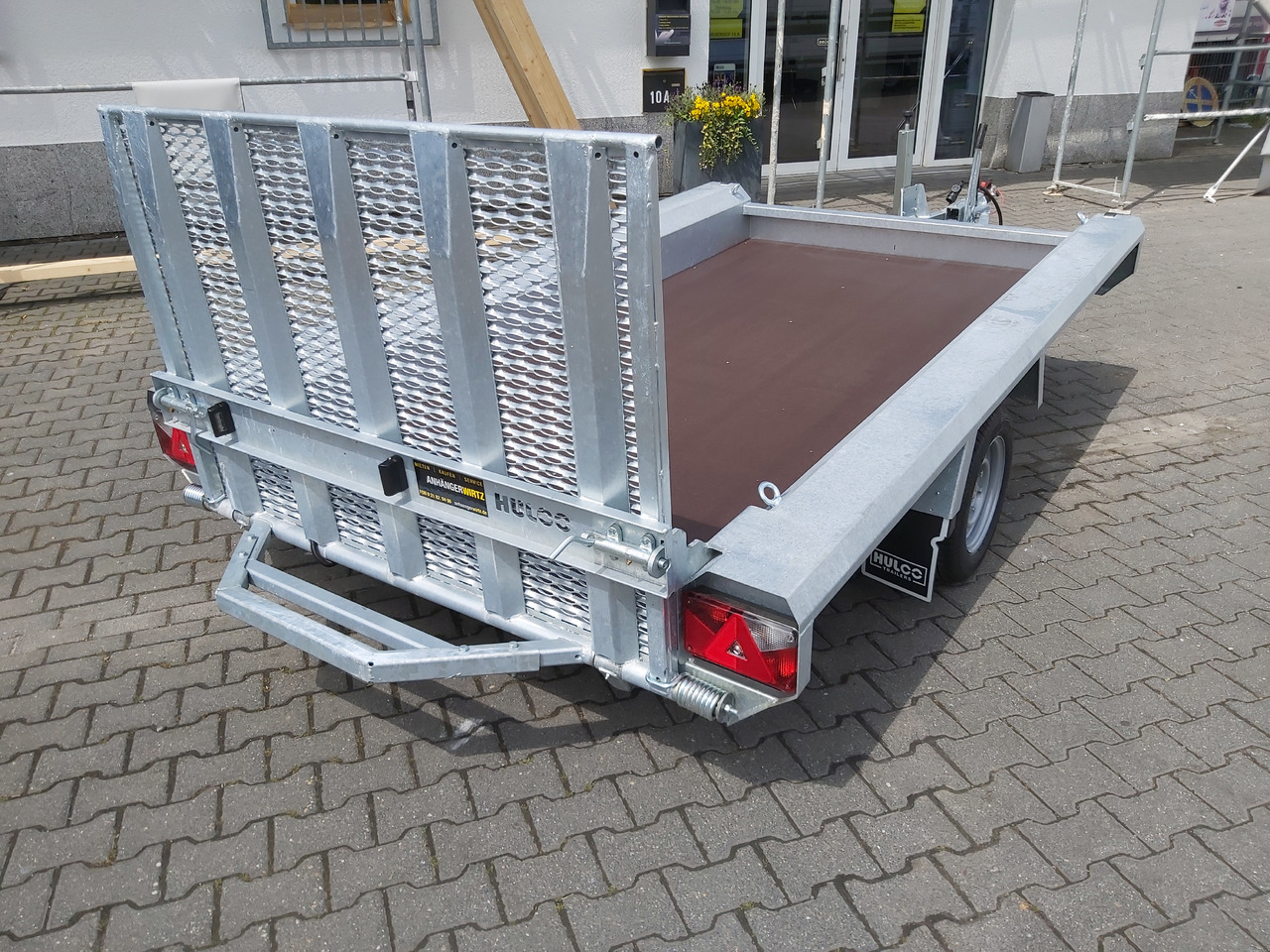 HULCO TERRAX Basic 294x150x27cm Heckrampe 100cm (M) 12" 1500kg - Причіп для перевезення спецтехніки: фото 2 HULCO TERRAX Basic 294x150x27cm Heckrampe 100cm (M) 12" 1500kg - Причіп для перевезення спецтехніки: фото 2