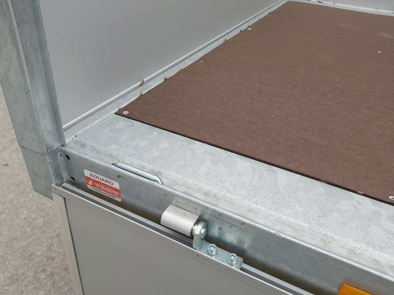 Hochlader 356x200x30cm Lfh: 56cm 10" (L) 2700kg - Бортовий причіп/ Платформа: фото 3 Hochlader 356x200x30cm Lfh: 56cm 10" (L) 2700kg - Бортовий причіп/ Платформа: фото 3