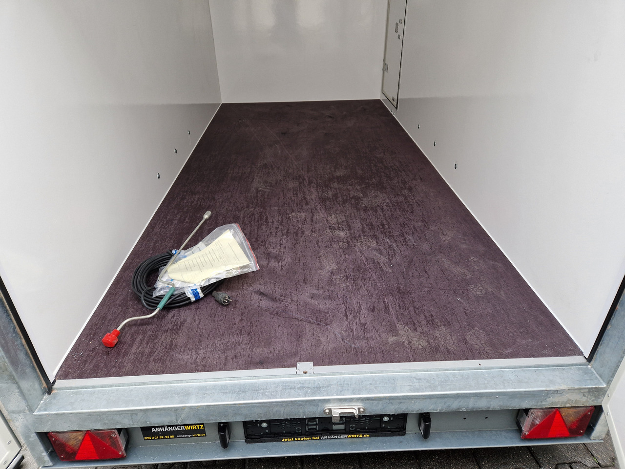 Рефрижератор причіп Kargo CoolBoxx FK2736HT 355x162x198cm Seitentür 230V +Kühler Govi Arktik 2000 100km/H 2700kg: фото 17