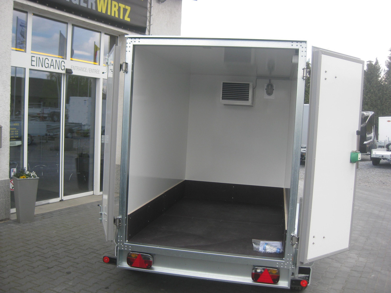 Рефрижератор причіп Kühlanhänger AZKF 2025/145 243x144x180cm GOVI 4 Kühlaggregat 60 Frioliner Januar Aktion: фото 7