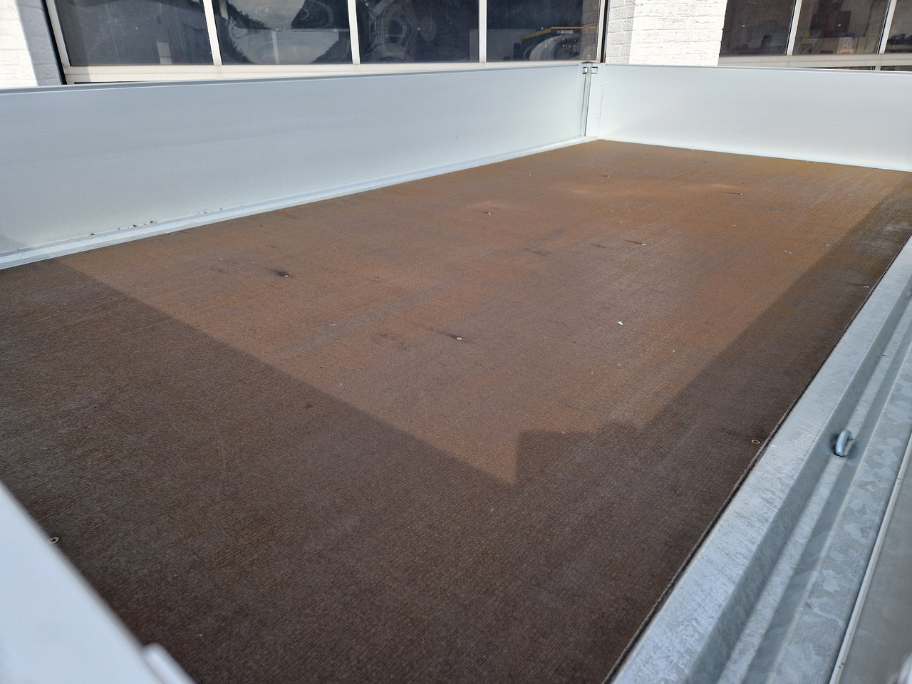 Pongratz Pritschenhochlader PHL 3100/17 T-AL-S 310x170x36cm 13" (M) 2000kg - Бортовий причіп/ Платформа: фото 5 Pongratz Pritschenhochlader PHL 3100/17 T-AL-S 310x170x36cm 13" (M) 2000kg - Бортовий причіп/ Платформа: фото 5