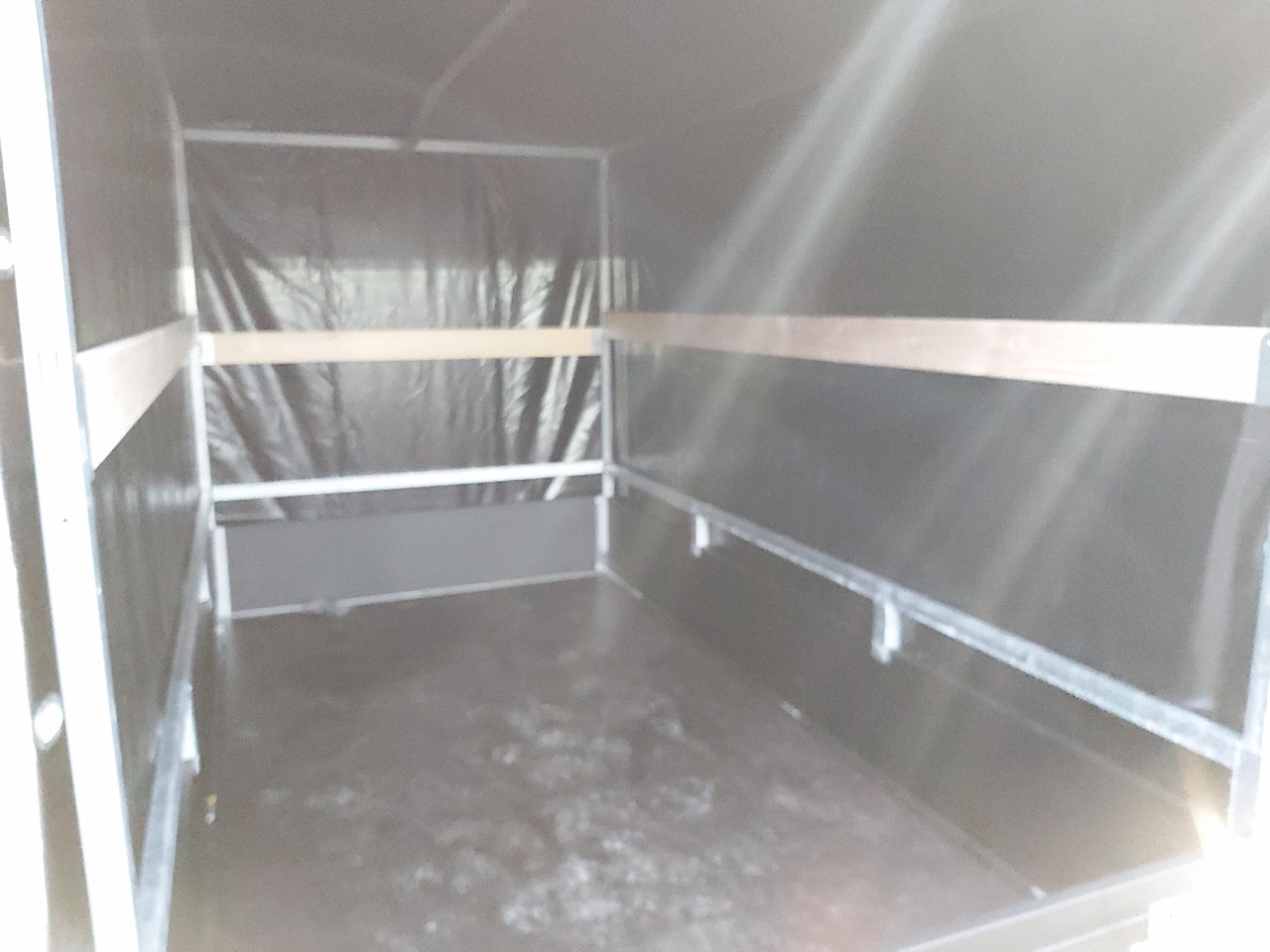 Saris Anhänger DV135 McAlu Pro MP 255x133x150cm Hochplane black (S)1350kg black deal Januar Aktio - Причеп для легкових автомобілів: фото 5 Saris Anhänger DV135 McAlu Pro MP 255x133x150cm Hochplane black (S)1350kg black deal Januar Aktio - Причеп для легкових автомобілів: фото 5