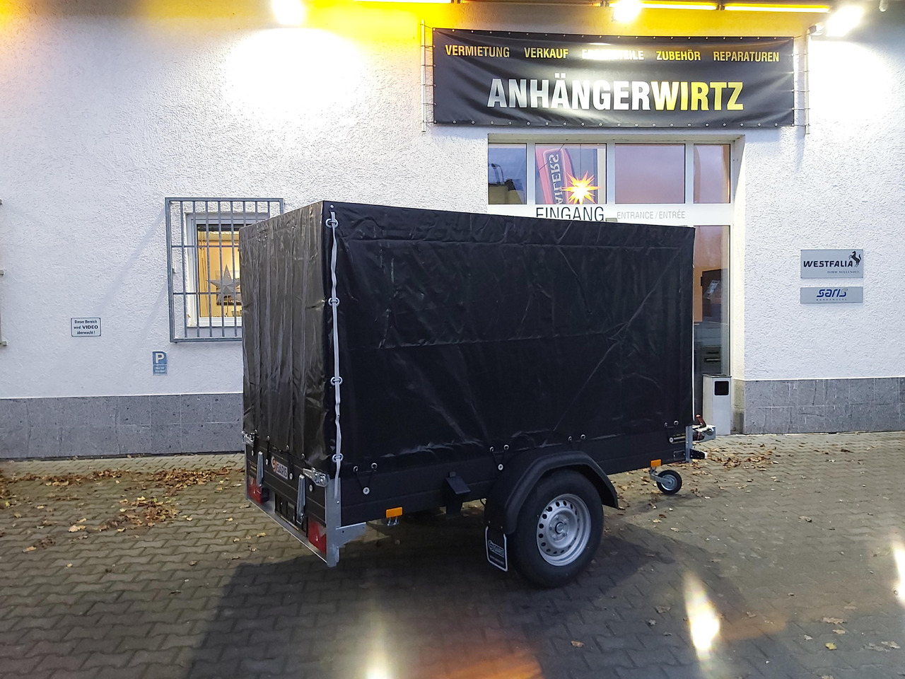 Saris Anhänger DV135 McAlu Pro MP 255x133x150cm Hochplane black (S)1350kg black deal Januar Aktio - Причеп для легкових автомобілів: фото 3 Saris Anhänger DV135 McAlu Pro MP 255x133x150cm Hochplane black (S)1350kg black deal Januar Aktio - Причеп для легкових автомобілів: фото 3