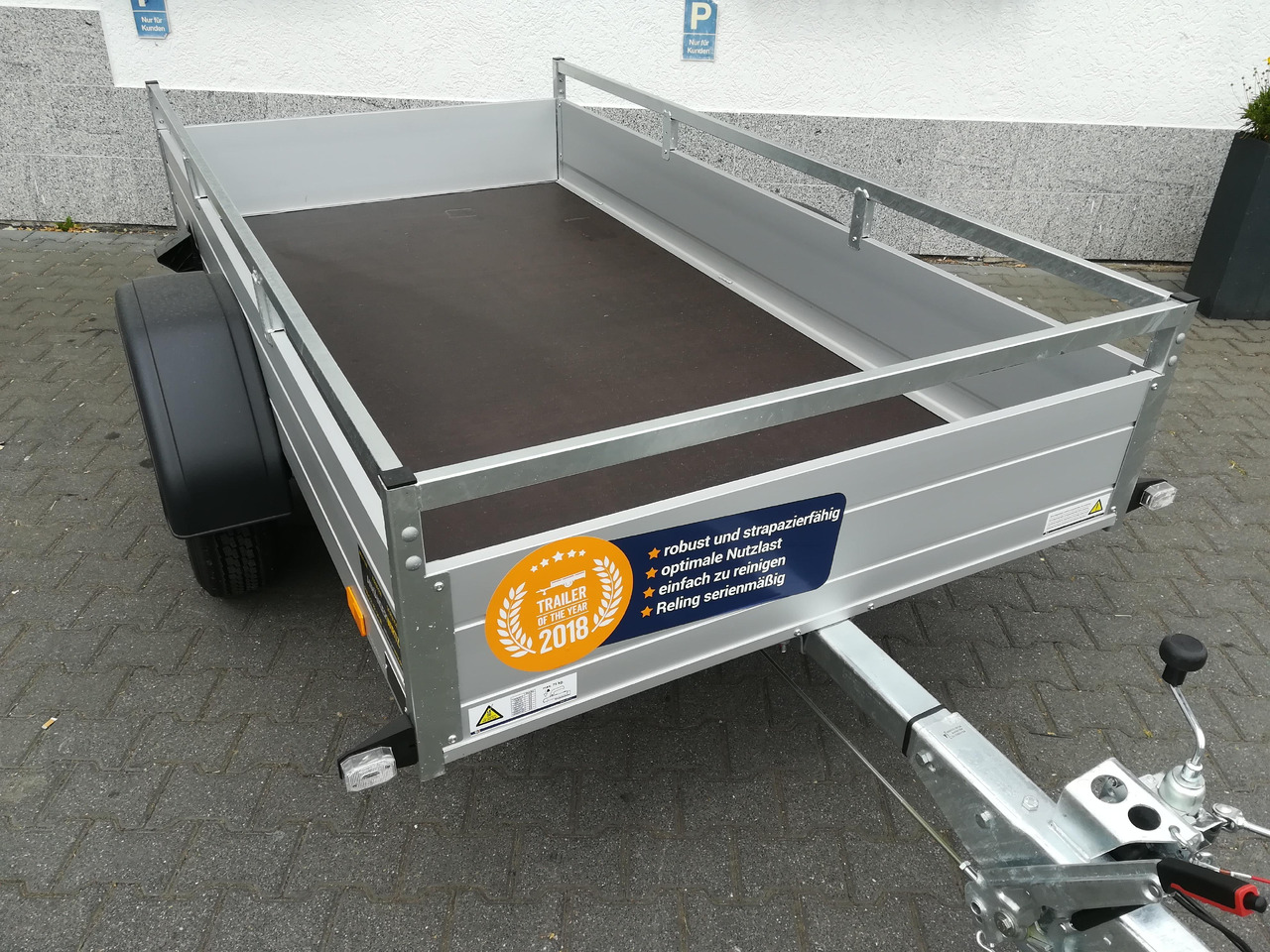 Saris Anhänger DV135 McAlu Pro MP 255x133x43cm (S) 1350kg Online Aktion Modell 2024 - Причеп для легкових автомобілів: фото 4 Saris Anhänger DV135 McAlu Pro MP 255x133x43cm (S) 1350kg Online Aktion Modell 2024 - Причеп для легкових автомобілів: фото 4