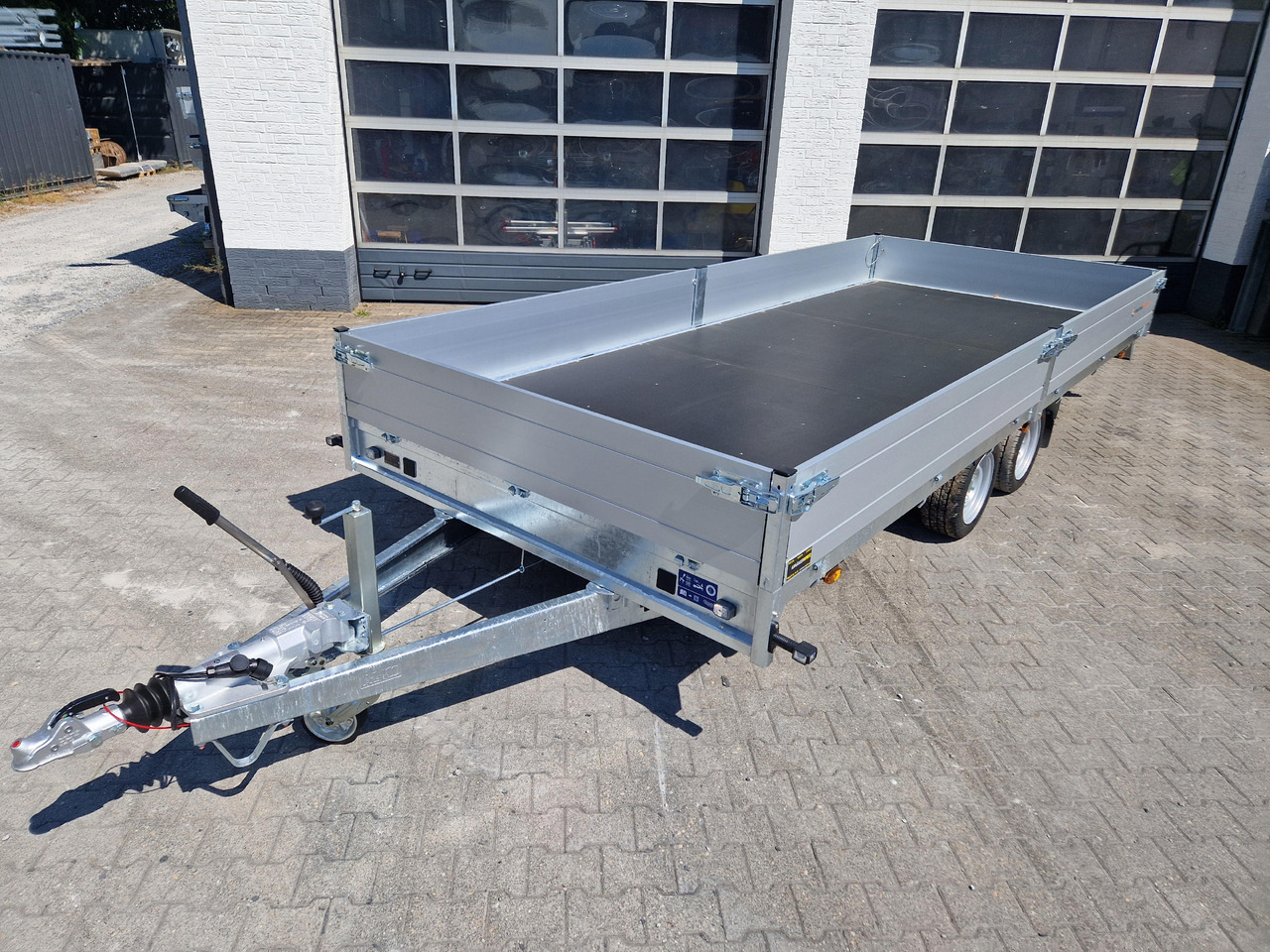 Saris PL HD 506 204 3500 2 506x204x35cm heavy duty LED Beleuchtung (XXL) Modell 2023 - Бортовий причіп/ Платформа: фото 2 Saris PL HD 506 204 3500 2 506x204x35cm heavy duty LED Beleuchtung (XXL) Modell 2023 - Бортовий причіп/ Платформа: фото 2