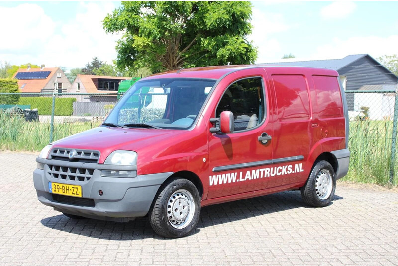 Fiat Doblò Cargo 1.9 JTD SCHUIFDEUR - Суцільнометалевий фургон: фото 1 Fiat Doblò Cargo 1.9 JTD SCHUIFDEUR - Суцільнометалевий фургон: фото 1