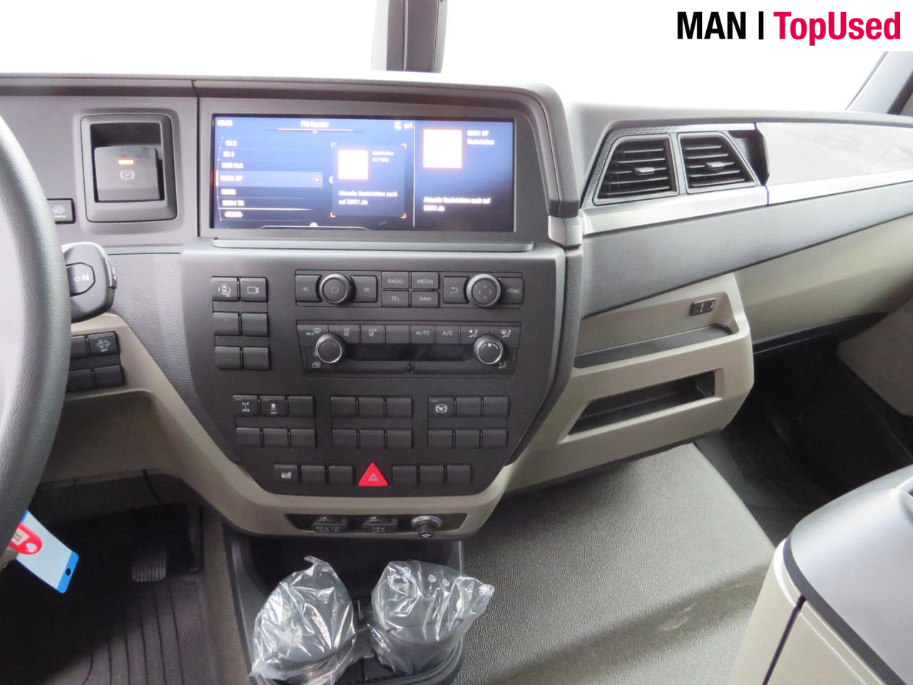 MAN TGL 12.250 4X2 BL VANTEC Koffer BÄR LBW Euro6 AHK - Вантажівка з закритим кузовом: фото 5 MAN TGL 12.250 4X2 BL VANTEC Koffer BÄR LBW Euro6 AHK - Вантажівка з закритим кузовом: фото 5