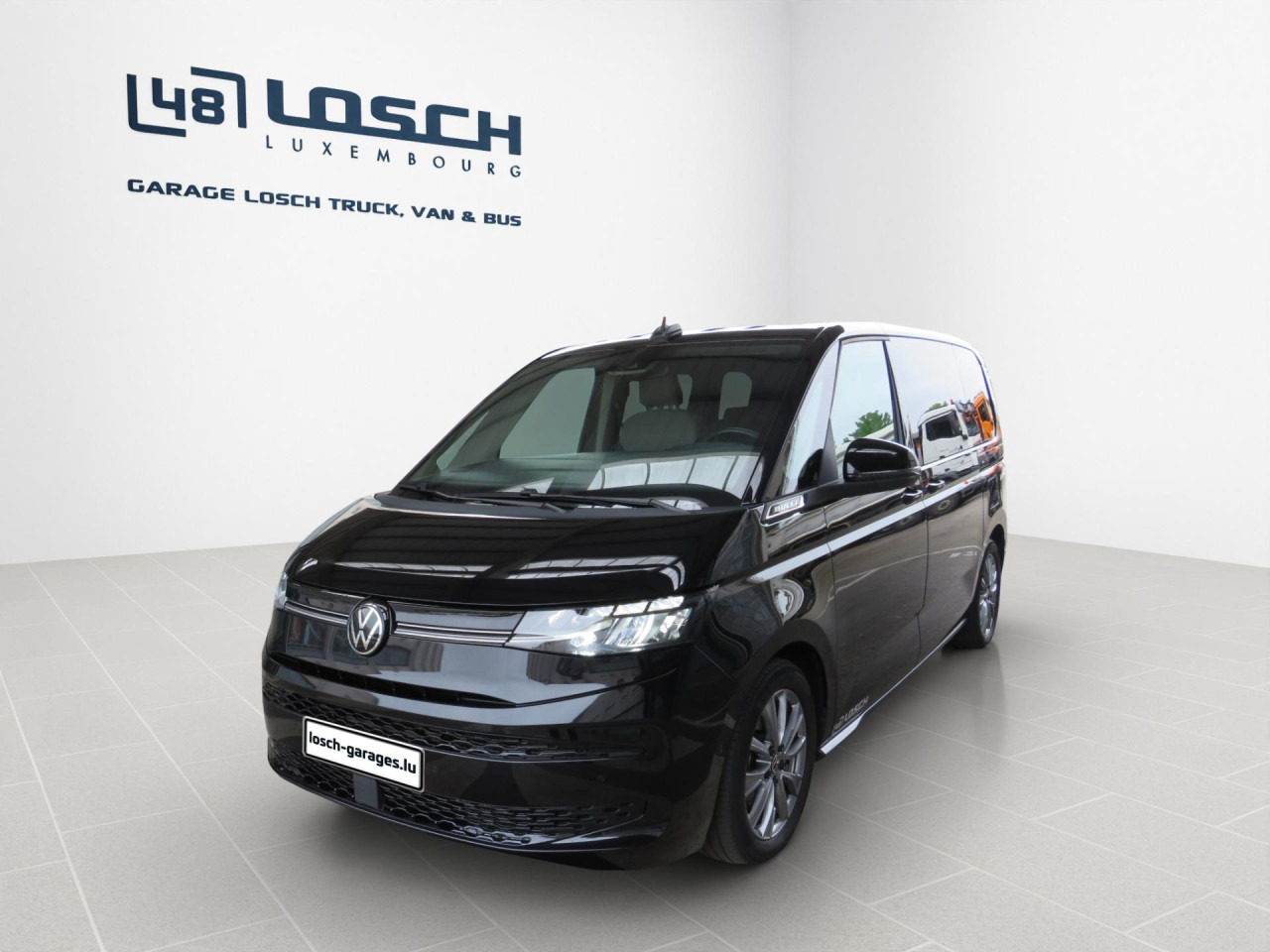 VOLKSWAGEN T7 Multivan 2.0 TDI 110 kW Life Navi LED Klima - Легковий автомобіль: фото 1 VOLKSWAGEN T7 Multivan 2.0 TDI 110 kW Life Navi LED Klima - Легковий автомобіль: фото 1