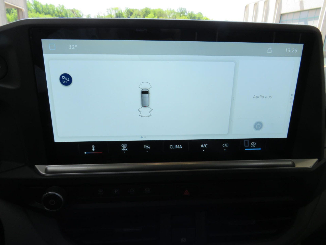 VOLKSWAGEN T7 Transporter 2.0 TDI 81 kW Kasten Klima ZV - Легковий фургон: фото 5 VOLKSWAGEN T7 Transporter 2.0 TDI 81 kW Kasten Klima ZV - Легковий фургон: фото 5