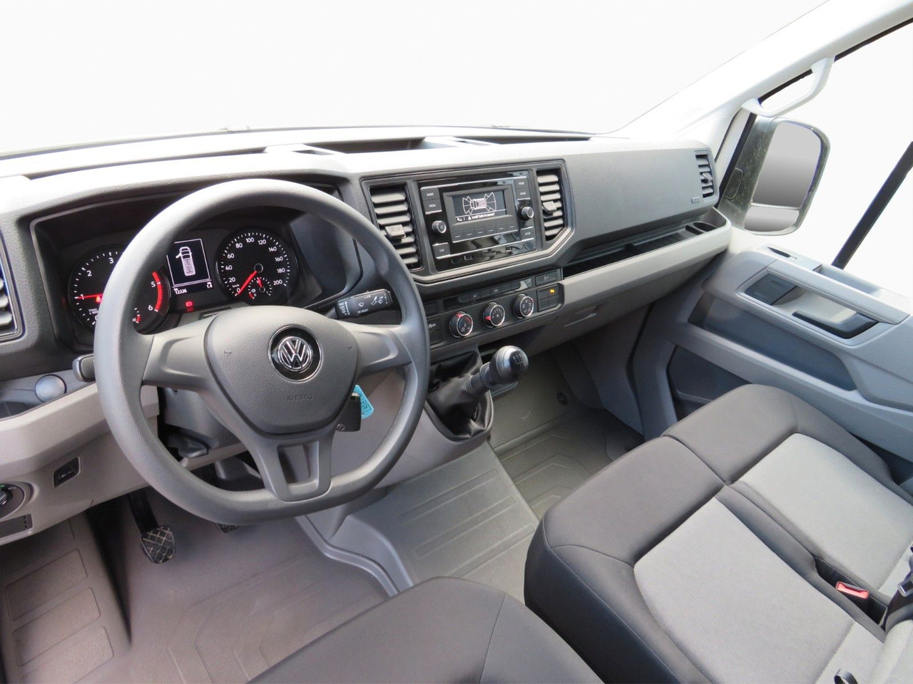 Volkswagen Crafter 35 L3H3 Kasten - Суцільнометалевий фургон: фото 2 Volkswagen Crafter 35 L3H3 Kasten - Суцільнометалевий фургон: фото 2