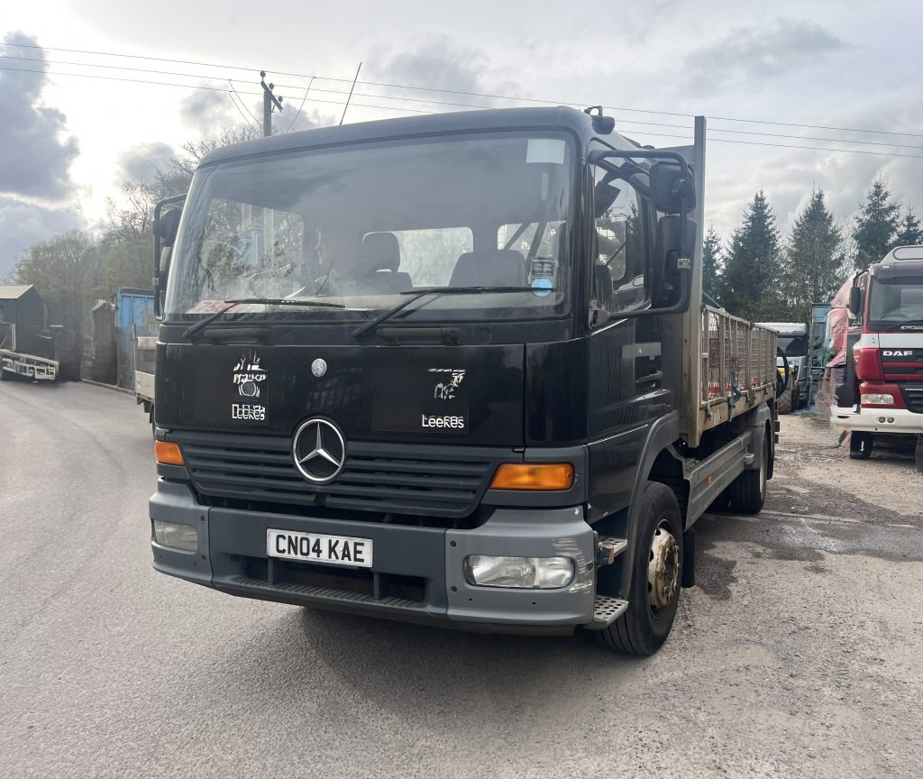 Mercedes Atego 1623 4x2 Rigid - Бортова вантажівка/ Платформа, Вантажівка з маніпулятором: фото 1 Mercedes Atego 1623 4x2 Rigid - Бортова вантажівка/ Платформа, Вантажівка з маніпулятором: фото 1