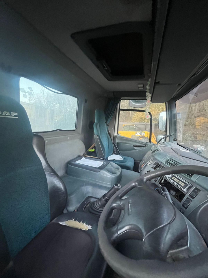 DAF 75 310 - Тягач: фото 3 DAF 75 310 - Тягач: фото 3