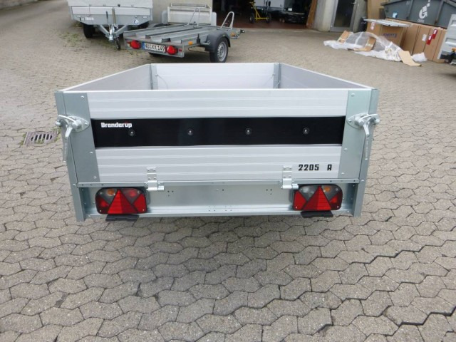 Brenderup Tieflader 2205AUB750 Alu 2030 x 1280 x 400 mm - Причеп для легкових автомобілів: фото 4 Brenderup Tieflader 2205AUB750 Alu 2030 x 1280 x 400 mm - Причеп для легкових автомобілів: фото 4