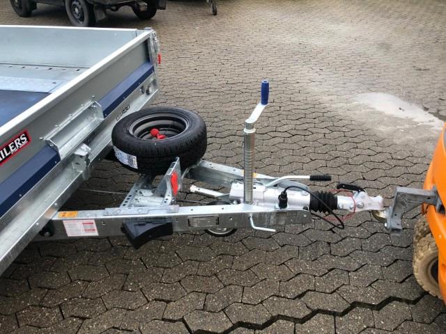 Brian James Cargo Connect Universalanhänger 476-6022-35-3-12, 6000 x 2290 x 300 mm, 3,5 to., 12 Zoll - Причеп для легкових автомобілів: фото 3 Brian James Cargo Connect Universalanhänger 476-6022-35-3-12, 6000 x 2290 x 300 mm, 3,5 to., 12 Zoll - Причеп для легкових автомобілів: фото 3