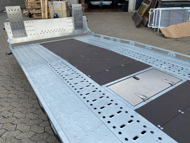 Brian James T Transporter, 231-5521-35-3-10, 5500 x 2100 mm, 3,5 to. kippbar mit Auffahrrampe - Автовоз причіп: фото 5 Brian James T Transporter, 231-5521-35-3-10, 5500 x 2100 mm, 3,5 to. kippbar mit Auffahrrampe - Автовоз причіп: фото 5