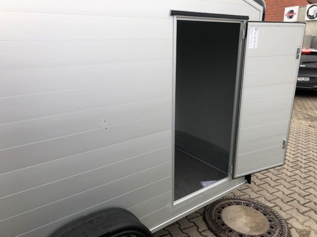 Cheval Liberte Debon Roadster 700 Alu + Türe 2600 kg, 100 km/h, 375x180x202cm - Закритий кузов причіп: фото 5 Cheval Liberte Debon Roadster 700 Alu + Türe 2600 kg, 100 km/h, 375x180x202cm - Закритий кузов причіп: фото 5