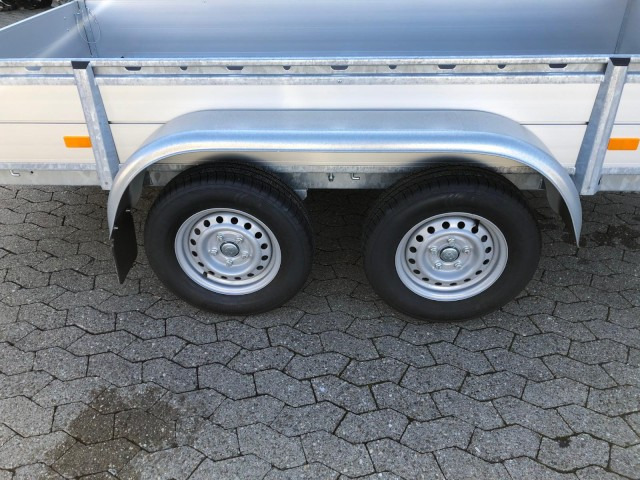 Hapert Azure L-2 Tieflader 3030 x 1490 x 370 mm, ZG 2,0 to. - Причеп для легкових автомобілів: фото 5 Hapert Azure L-2 Tieflader 3030 x 1490 x 370 mm, ZG 2,0 to. - Причеп для легкових автомобілів: фото 5