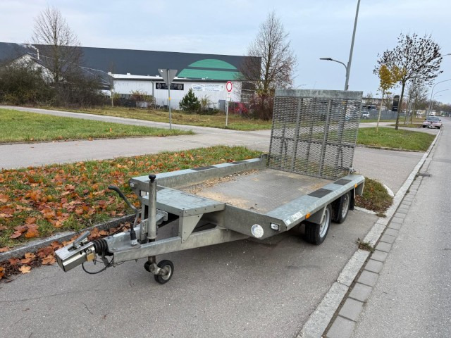 Hapert Indigo LF Baumaschinenanhänger 3,0 to. 3000 x 1500 x 300 mm - Причеп для легкових автомобілів: фото 1 Hapert Indigo LF Baumaschinenanhänger 3,0 to. 3000 x 1500 x 300 mm - Причеп для легкових автомобілів: фото 1